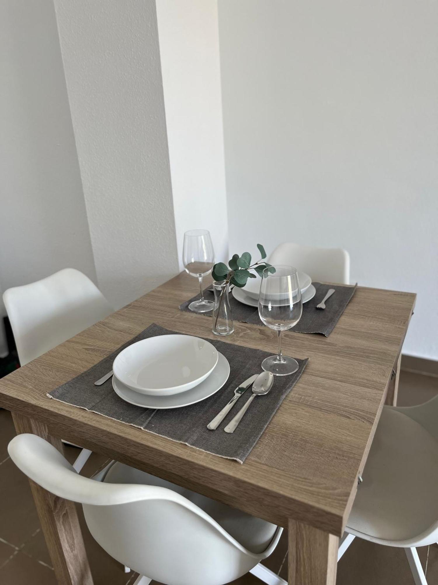 Malaga Prime Location - Stylish Apartment With Free Wifi, Free Parking, Steps From The Historic Center Extérieur photo
