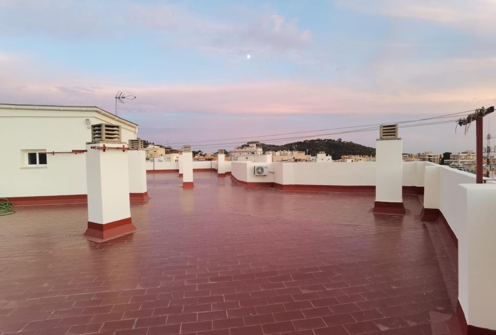 Malaga Prime Location - Stylish Apartment With Free Wifi, Free Parking, Steps From The Historic Center Extérieur photo